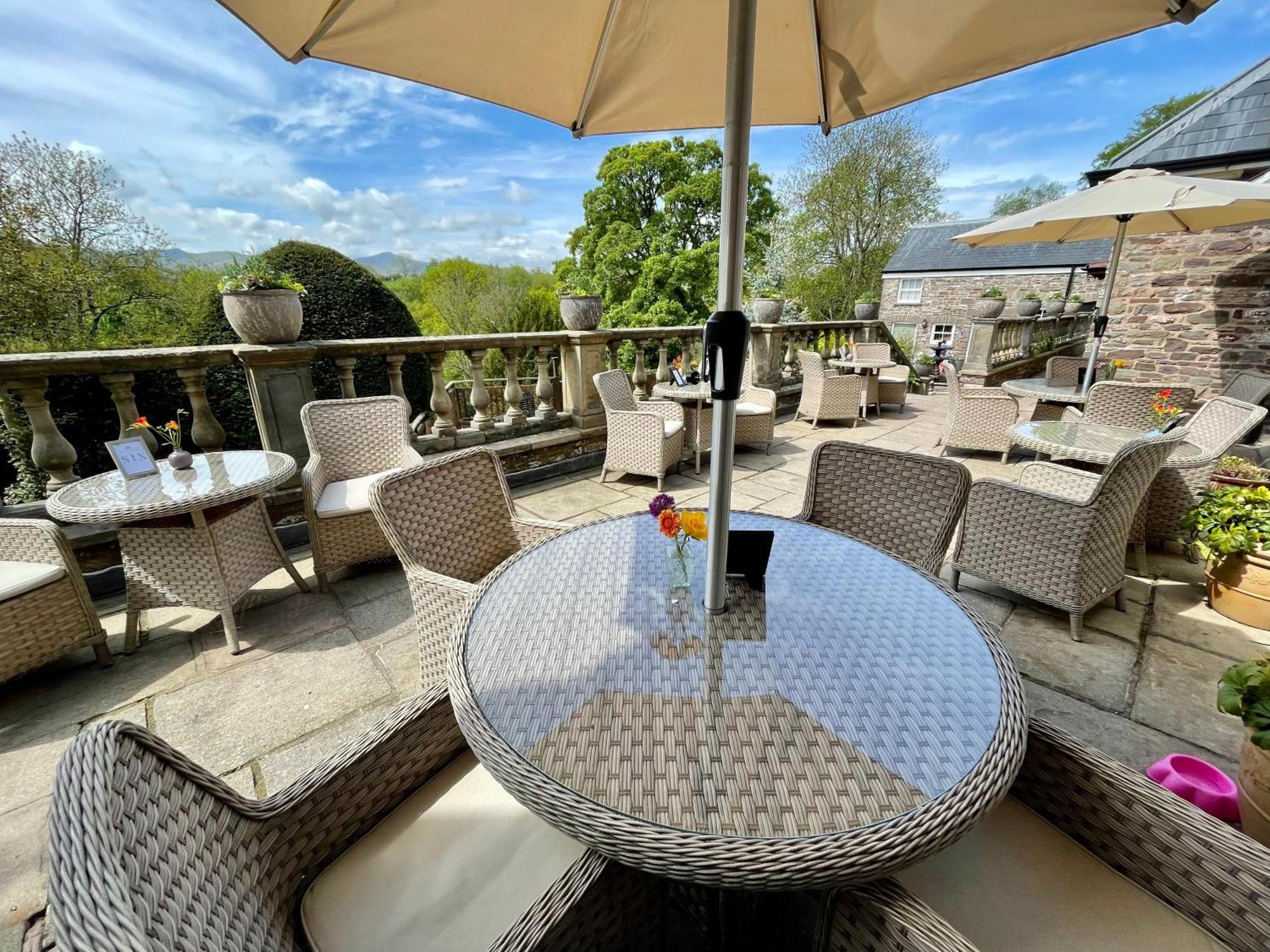 Peterstone Court Country House Restaurant & Spa Brecon Exterior photo